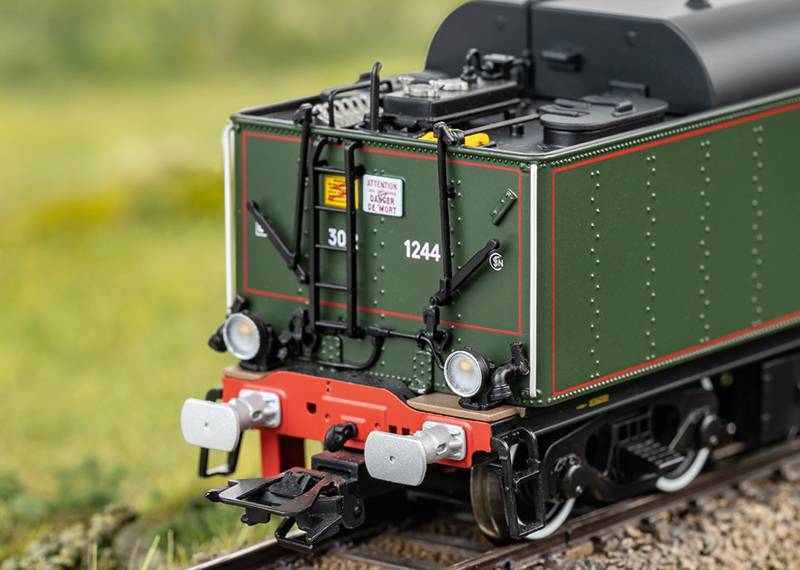 Märklin Dampflokomotive 141.R.1244 Tiefpreis