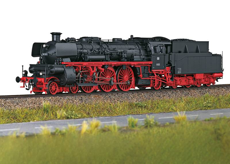Märklin Dampflokomotive 18 323