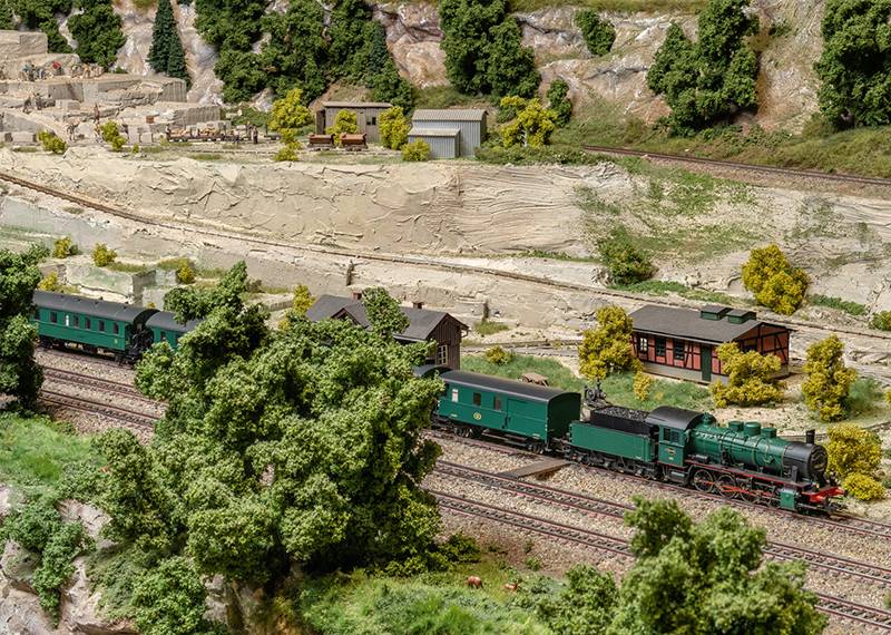 Märklin Dampflokomotive Serie 81 Preisnachlass