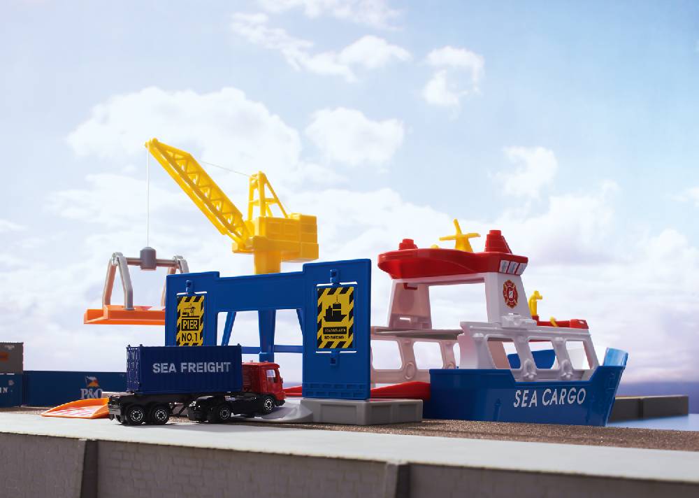 Märklin Märklin my world - Frachtschiff und Hafenkran Sonderangebot der Fabrik