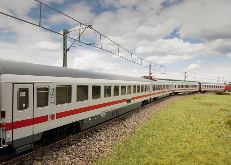 Märklin Reisezugwagen Bvmz 185.5 Kostenloser Versand
