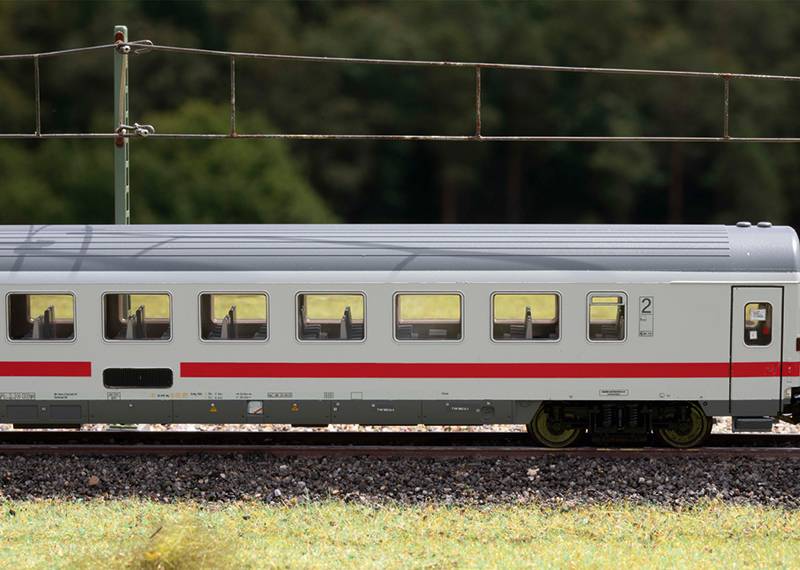 Märklin Reisezugwagen Bpmz 295.4