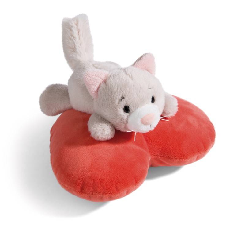NICI Kuscheltier Love Katze auf Herz liegend NICI GREEN