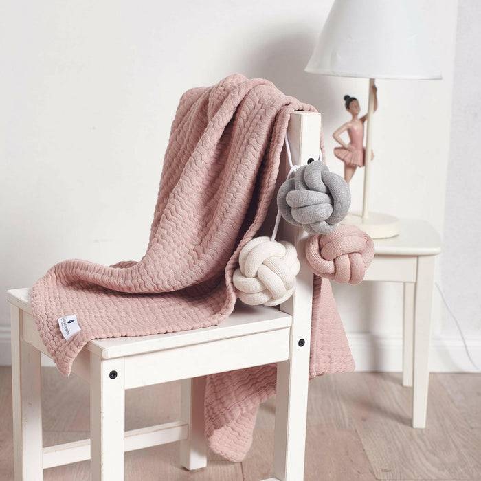 Nordic Coast Company Babygym Anhänger Set Knoten Rosa Black Friday