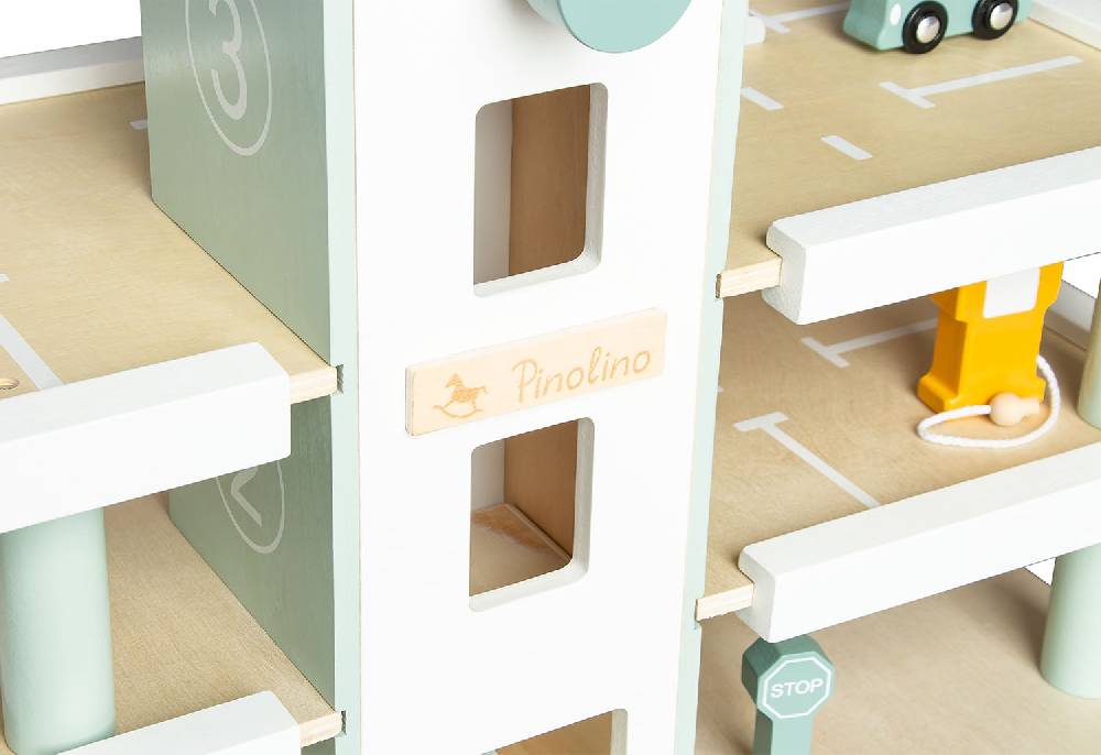 Pinolino Parkhaus 'Kurt' mit Zubehör Auslauf