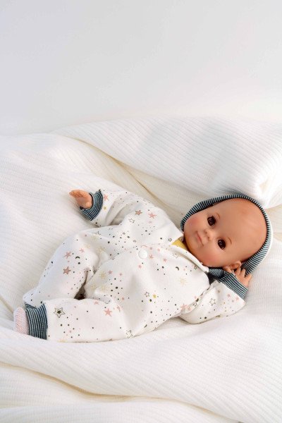 Schildkröt Manufaktur Puppe Schlummerle 32 cm mit Malhaar und braunen Schlafaugen, Overall weiß/blau Große Rabatte