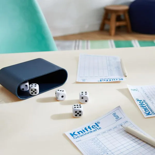 Schmidt Spiele Reise Kniffel® Vierteljährliche Förderung
