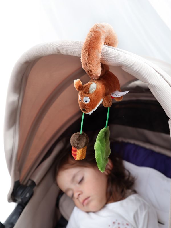 Sigikid Eichhörnchen Spielanhänger Babyschale Online