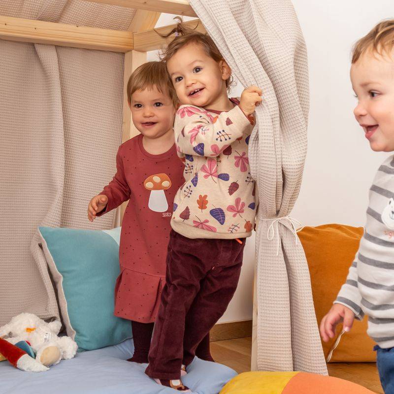 Sigikid Baby Kleid rotbraun mit Pünktchen und Herbst Motiv Exklusivangebot