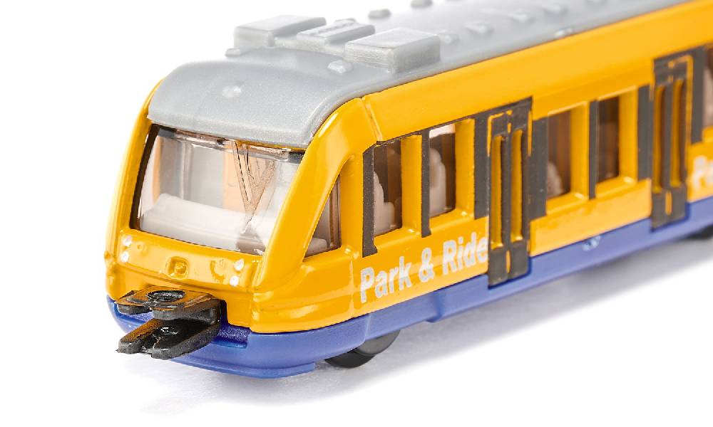 Siku Nahverkehrszug 10101300003 im Angebot