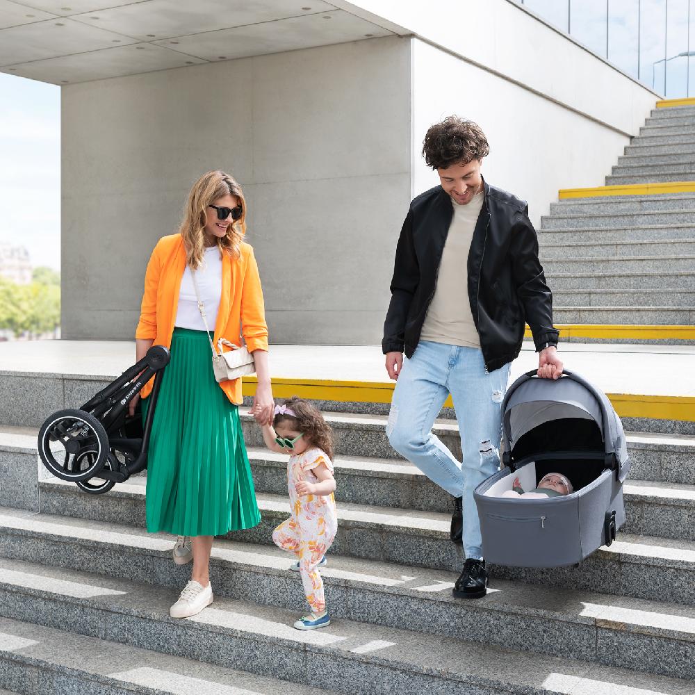 babymarkt Kombikinderwagen NEA 2 in 1 midnight black Vierteljährliche Förderung