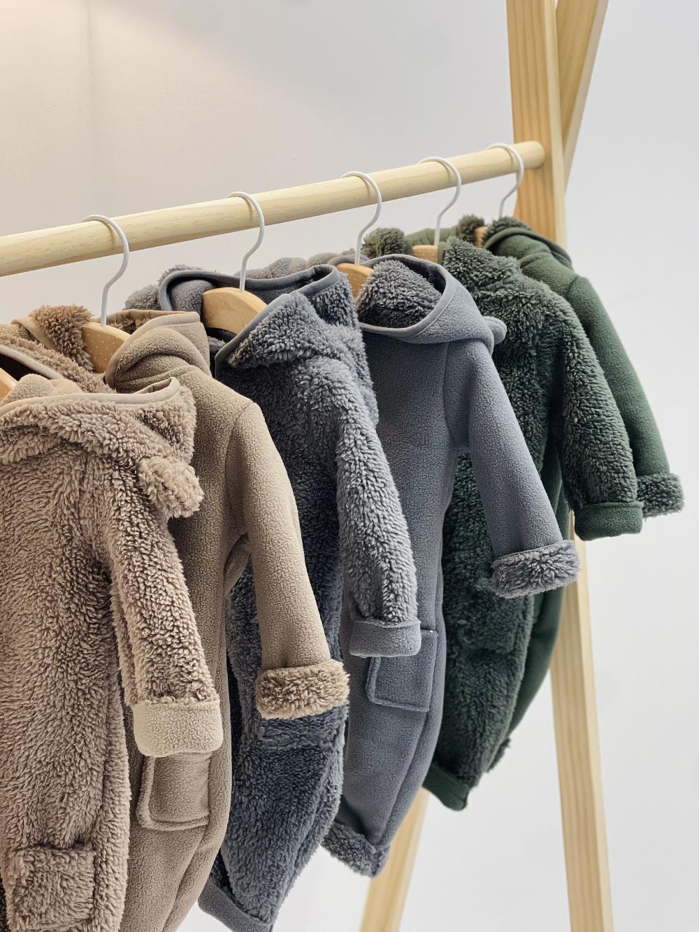 babymarkt Fleece Overall kuddel grau Super Sparpreis