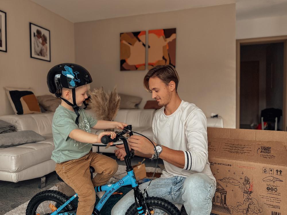 babymarkt Kinderfahrrad 12" mit Stützräder blau-schwarz Weihnachtsangebot