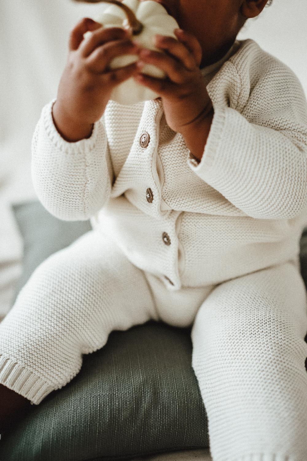 babymarkt Strickoverall strikka Grobstrick creme Fabrikladen
