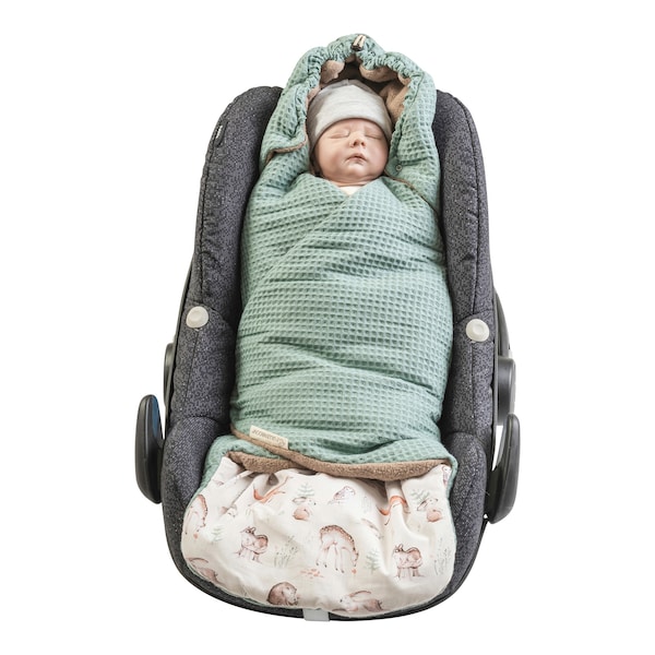 babywalz UllenboomEinschlagdecke Waffelpiqué wattiert beige / grün / Waldfreunde Nur noch ein Tag übrig