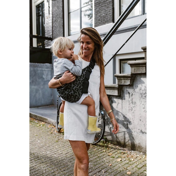 babywalz WILDRIDEHüfttrage Print leopard grey Begrenzt auf 3 Tage