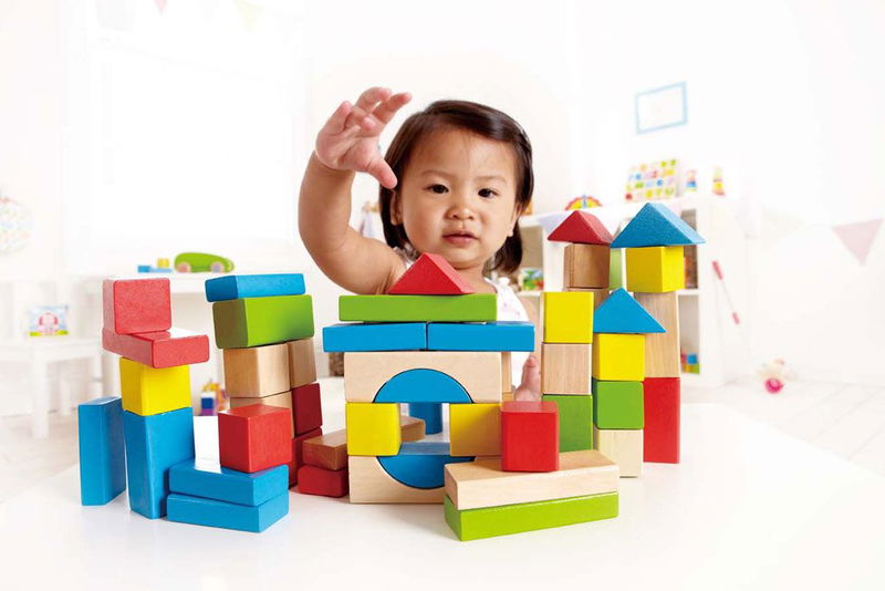 babyonlineshop Hape Bunte Holzbausteine E0409 Große Rabatte