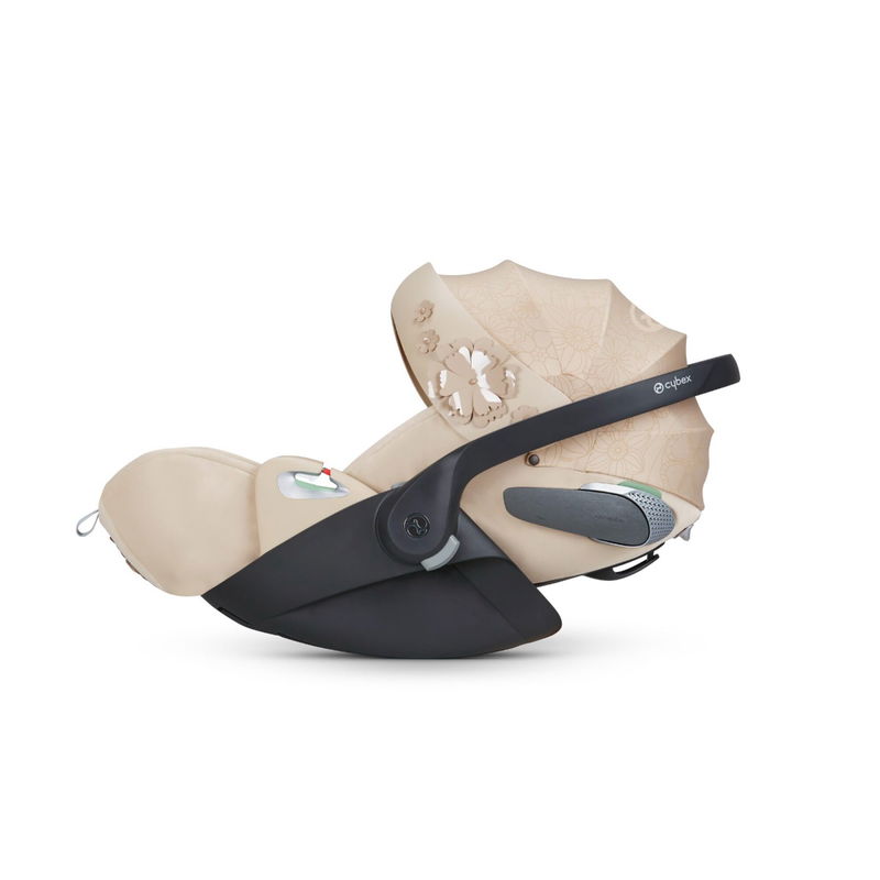 babyonlineshop CYBEX Cloud T i-Size Fashion Collection Flowers Nude Blush Riesige Rabatte
