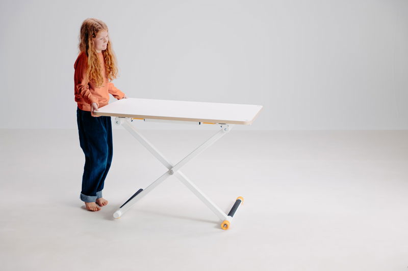 babyonlineshop poptop Kinderschreibtisch weiß höhenverstellbar Limitierter Zeitrabatt
