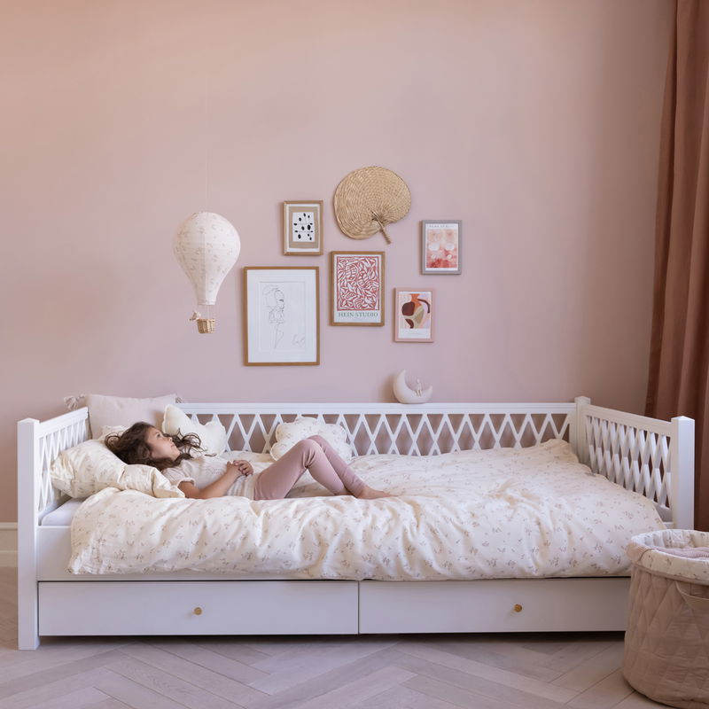 babyonlineshop CamCam Copenhagen Harlequin Tagesbett - Weiß Räumungsverkauf