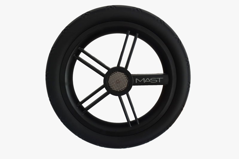 babyonlineshop Mast Swiss M.4x Mini Sportwagen BLUEBERRY mit High Performance Wheels Verkauf
